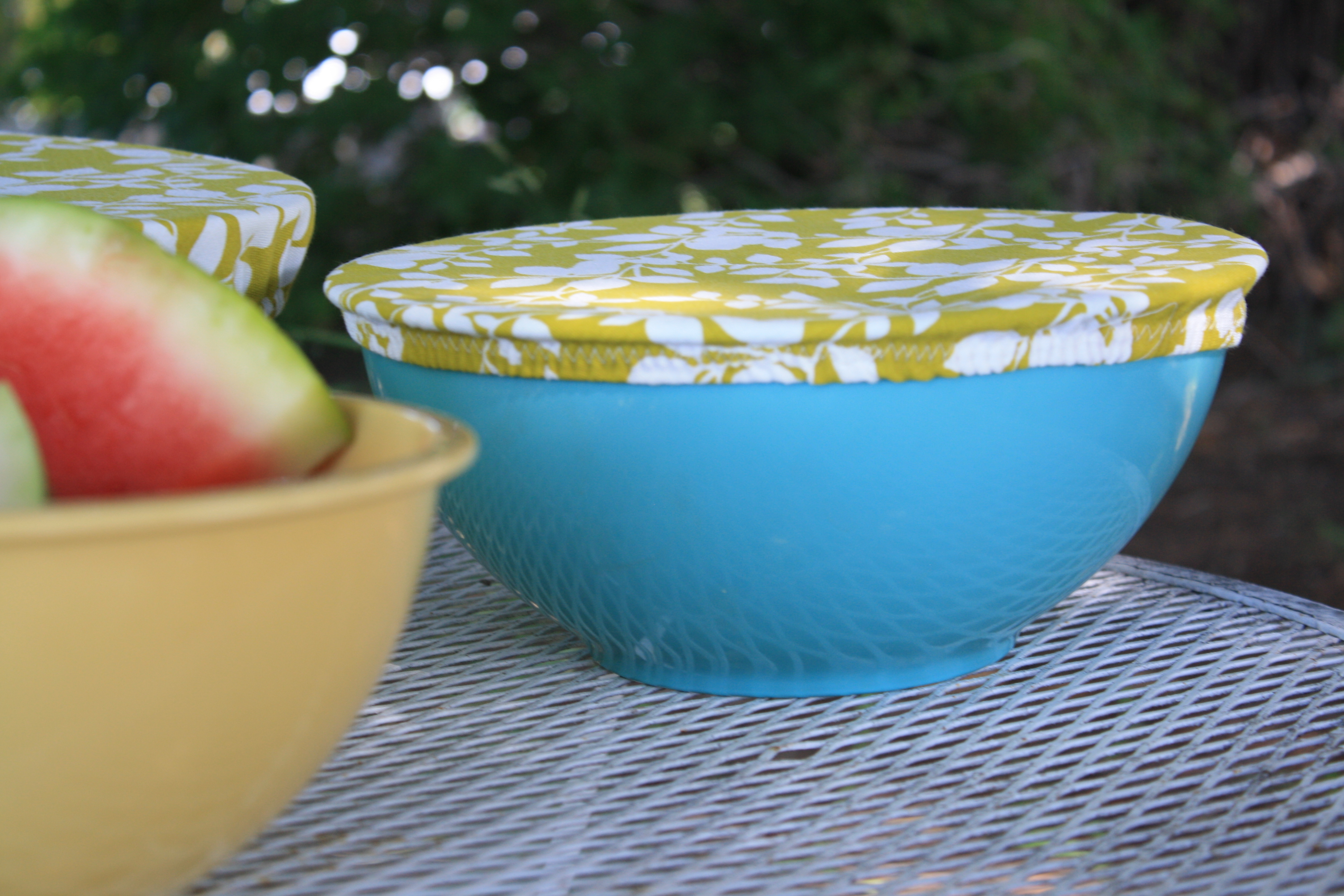 DIY bowl cover // yellow spool