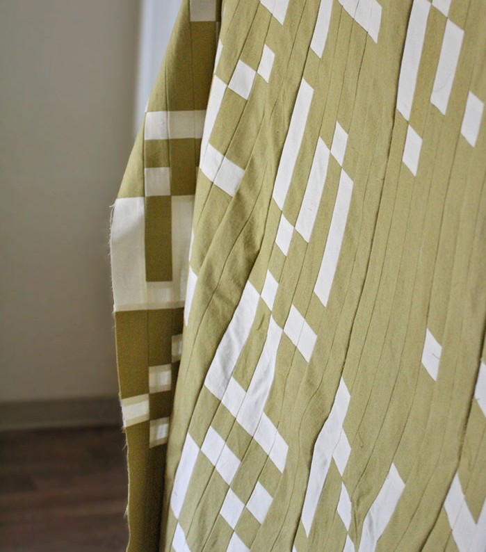 alphabet quilt >> yellow spool